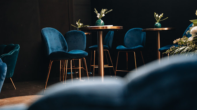 aménagement club VIP mobilier lounge Paris