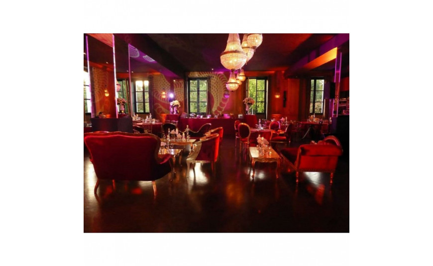 Une véritable caverne d'Ali Baba à découvrir au sein de notre magasin de meubles situé aux portes de Paris